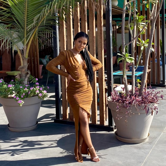 Brown maxi dress PLT - Picture 1 of 3